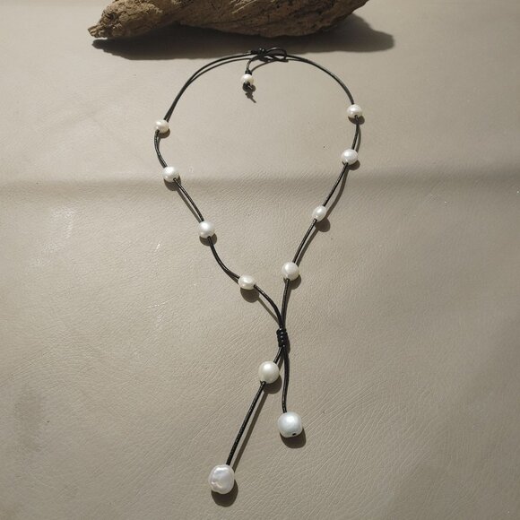 Necklace Handcrafted Pearl Leather Cord Lariat Style 24 inches - Picture 1 of 9
